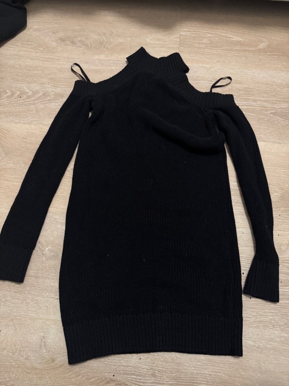 Abercrombie & Fitch Black Cold-Shoulder Ribbed Sweater Dress
